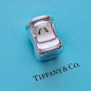 RARE Tiffany & Co. Elsa Peretti Thumbprint Pillbox Sterling Silver